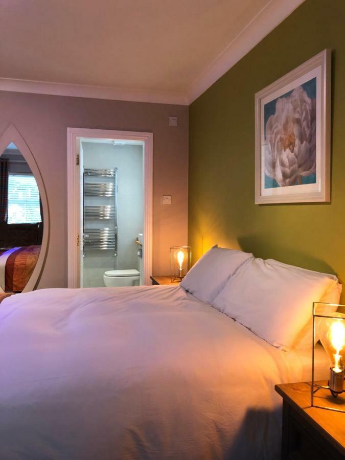Amber Heights Bed and Breakfast Galway Exteriör bild