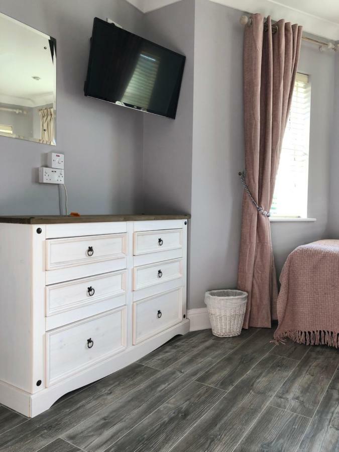 Amber Heights Bed and Breakfast Galway Exteriör bild