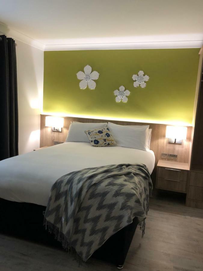 Amber Heights Bed and Breakfast Galway Exteriör bild